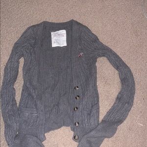 Adorable grey half button cardigan